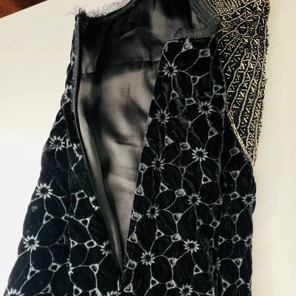 Free People Velvet Eyelet Beaded Shift Dress Size 4 - Picture 10 of 10